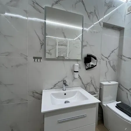 Artemis Evelpidon Apartment